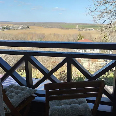 горе на вилата * Shkorpilovtsi